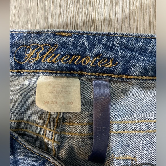 Vintage Bluenotes Low-Rise Flare Jeans - Picture 3 of 3